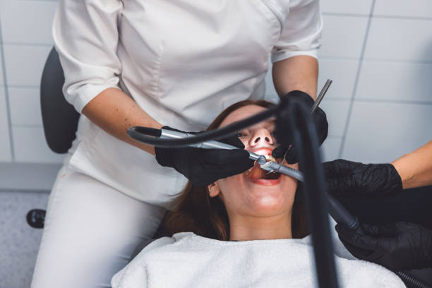 Best Weekend Emergency Dentist in Saddle Rock, NY